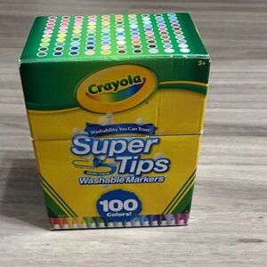 Crayola 100-color marker set NWT